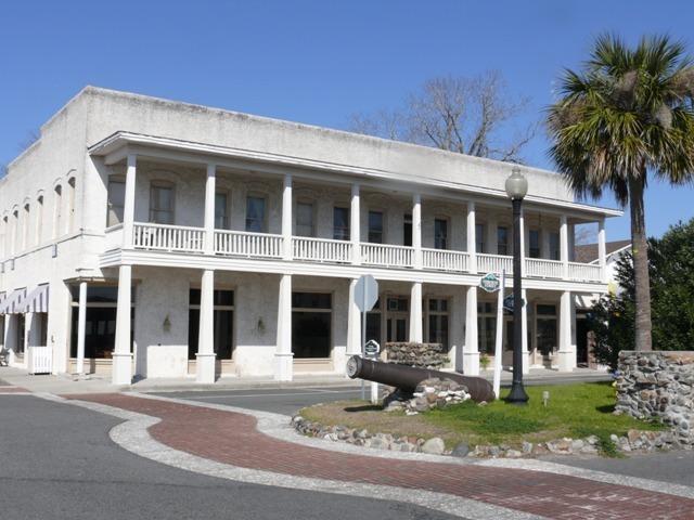 Riverview Hotel Saint Marys Exterior photo